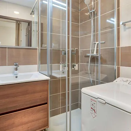 Rénové 6 Pers Avec Balcon Sud Et Vue Pistes à - Fr-1-400-51 Apartamento